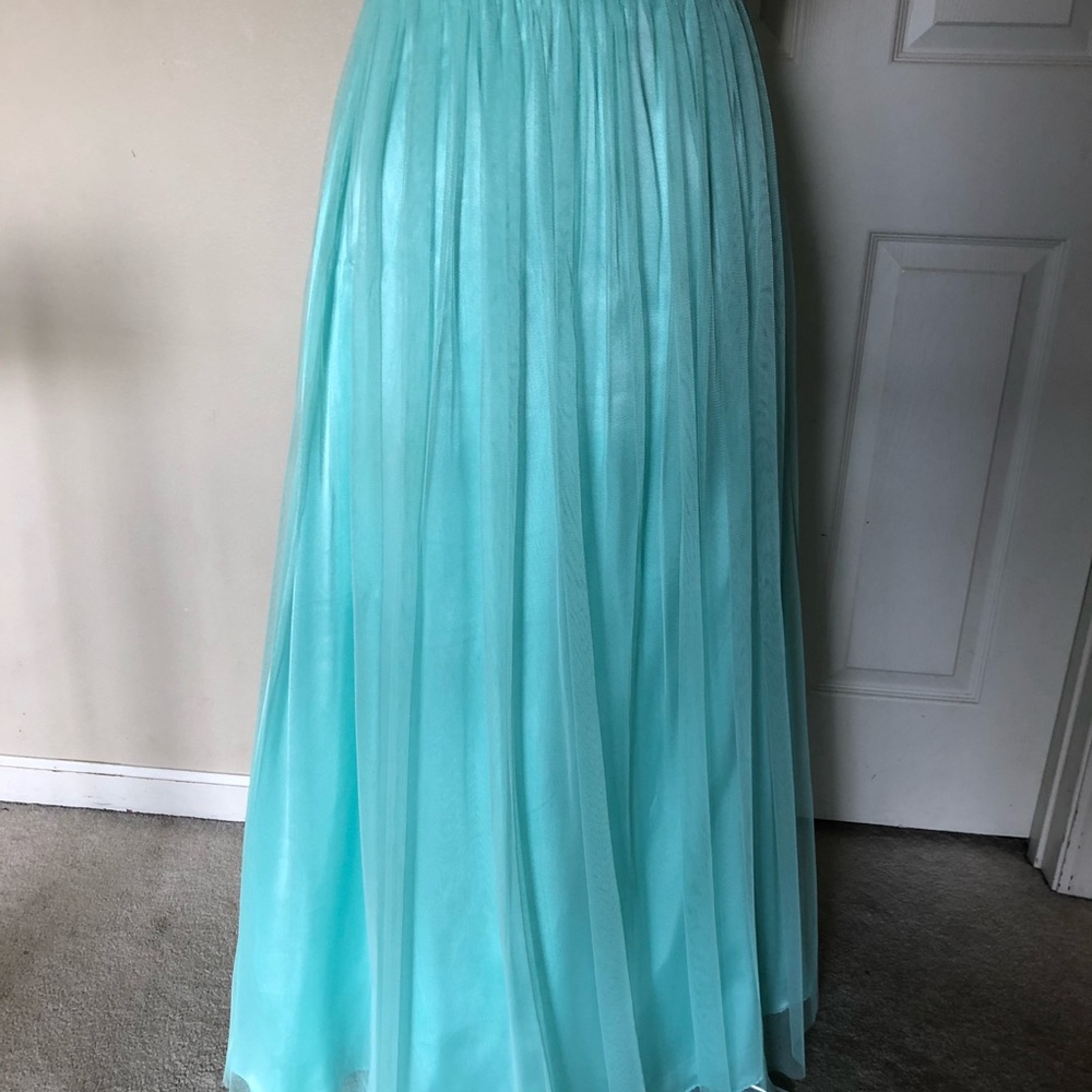 Lacey Morgan & Co dress.